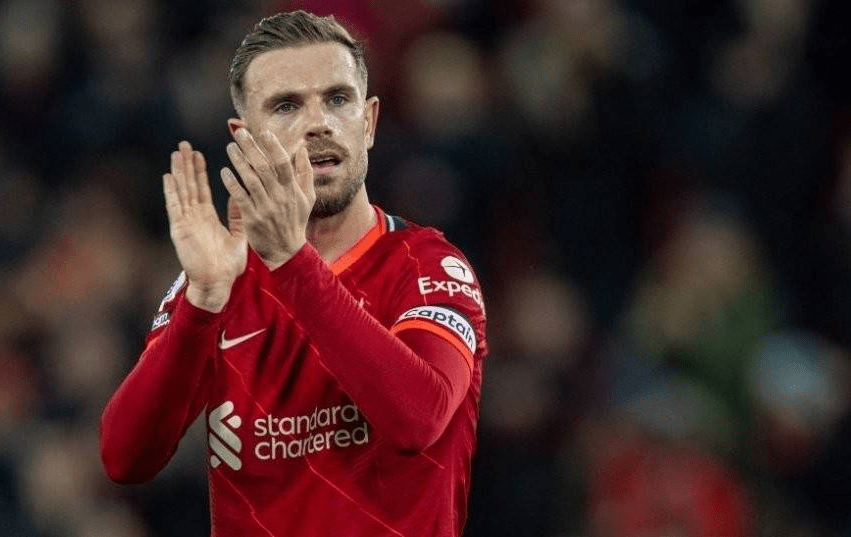 [国内足球]五球大胜 山东泰山力克青岛红狮