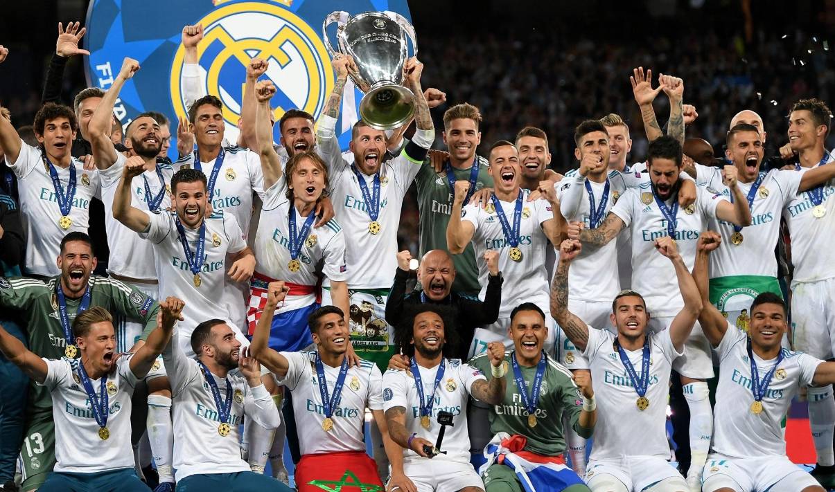 《罪恶装备》黑皮辣妹雕像：好看 价格也贵