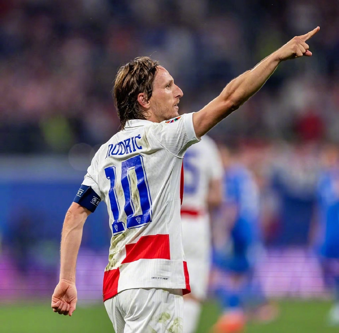 对话AG电竞董事长乐可登：28个分部，1个品牌——AG要打造世界第一玩家阵营