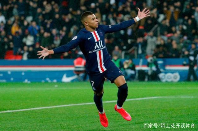 唉！国家队2.16米中锋，连续两场遭小外隔扣+冲突，球迷：太窝囊