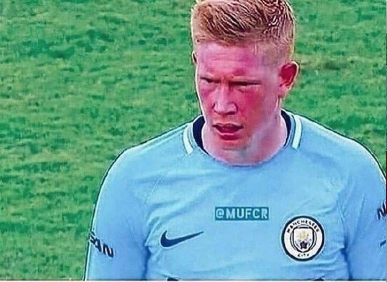 [德甲]多次争议判罚 多特0-2法兰克福吞3连败