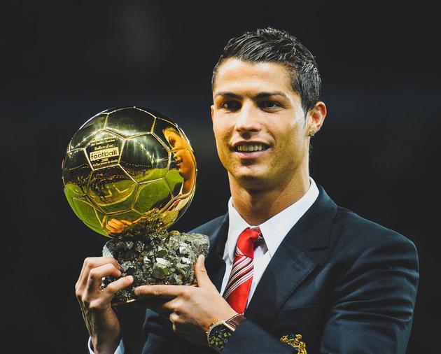 PEL准备好了！北京WBG与广州TT一心同战利雅得