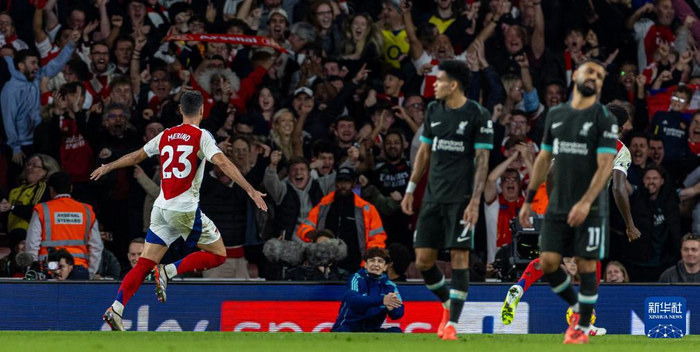 [德超杯]凯恩破门迪亚斯建功 拜仁2-1斯图加特问鼎